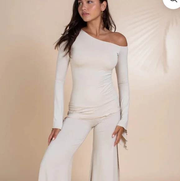 Carmen Top Sandy Pearl - Picture 3 of 6